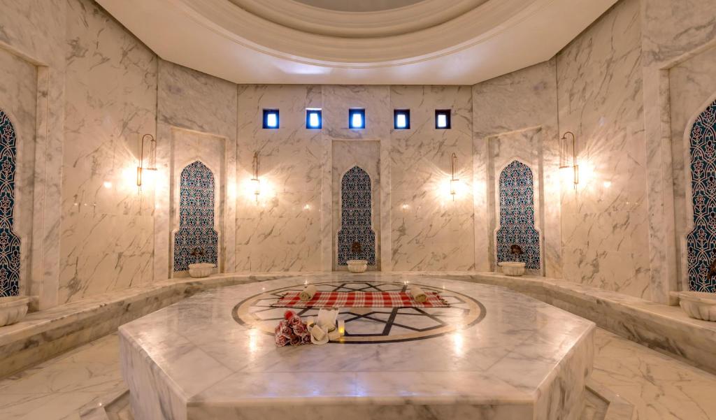 حمام ترکی هتل سواندور توپکاپی پالاس آنتالیا